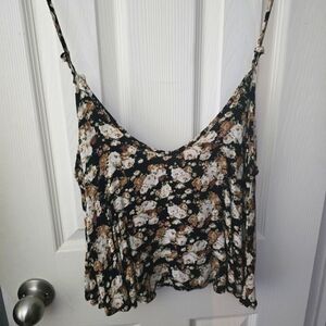 LA Hearts Adjustable Spaghetti Strap Flowy Crop Top with Floral Design